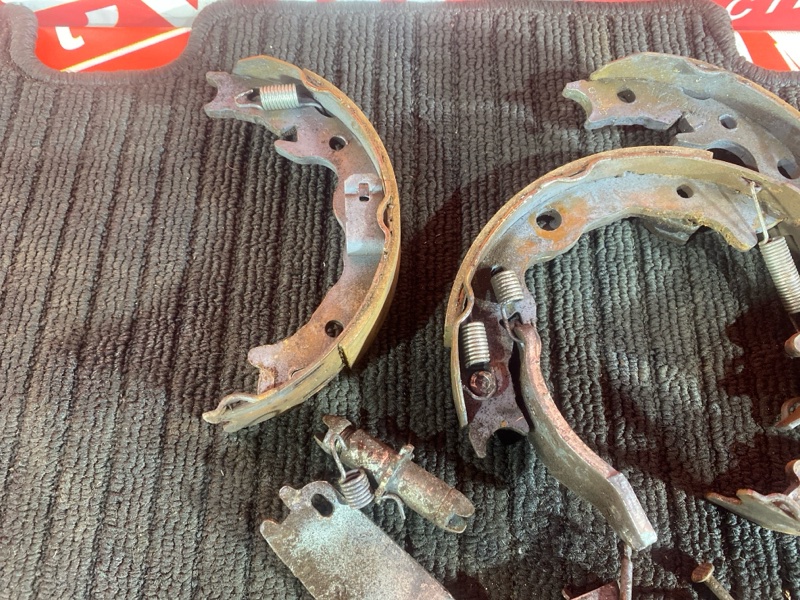 Колодки тормозные, 1500 рублей, Солонцы