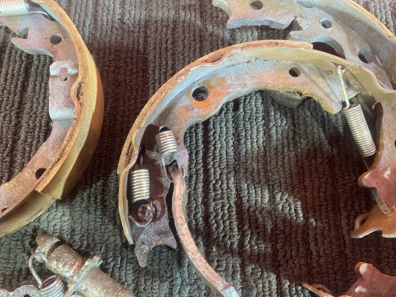 Колодки тормозные, 1500 рублей, Солонцы