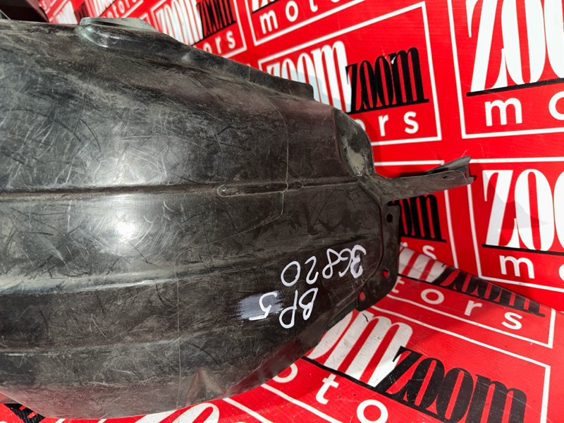 Подкрылок, 1000 рублей, Красноярск