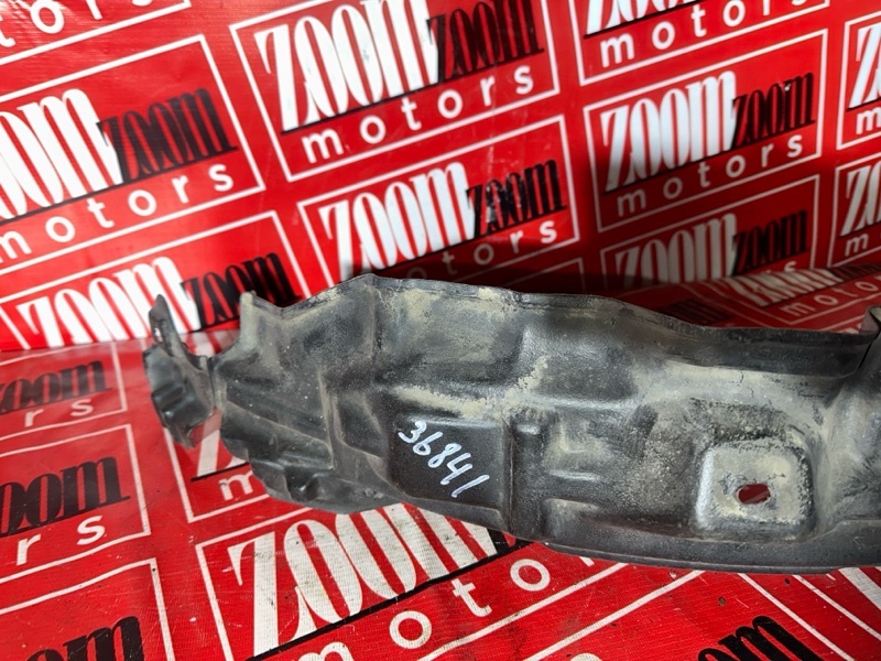 Подкрылок, 500 рублей, Красноярск