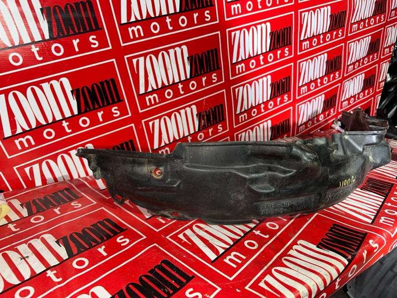 Подкрылок, 500 рублей, Красноярск