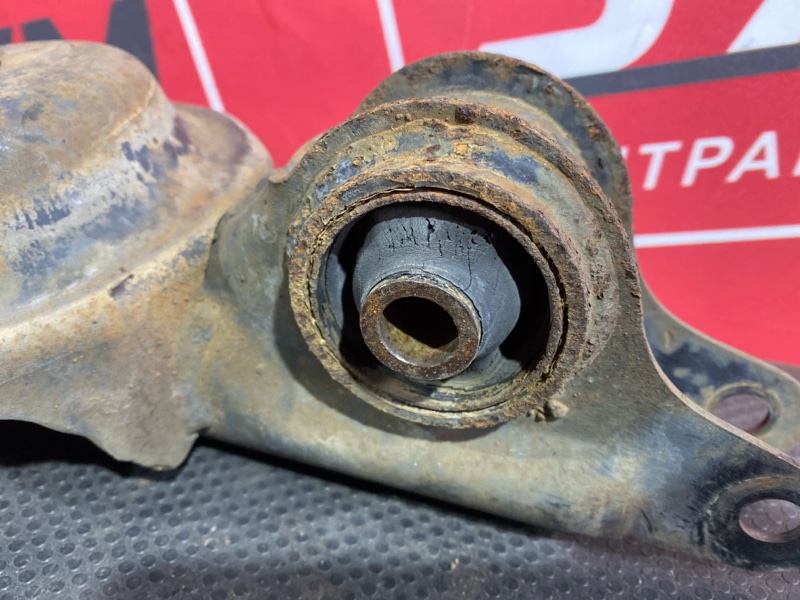 Рычаг подвески нижний, 500 рублей, Солонцы