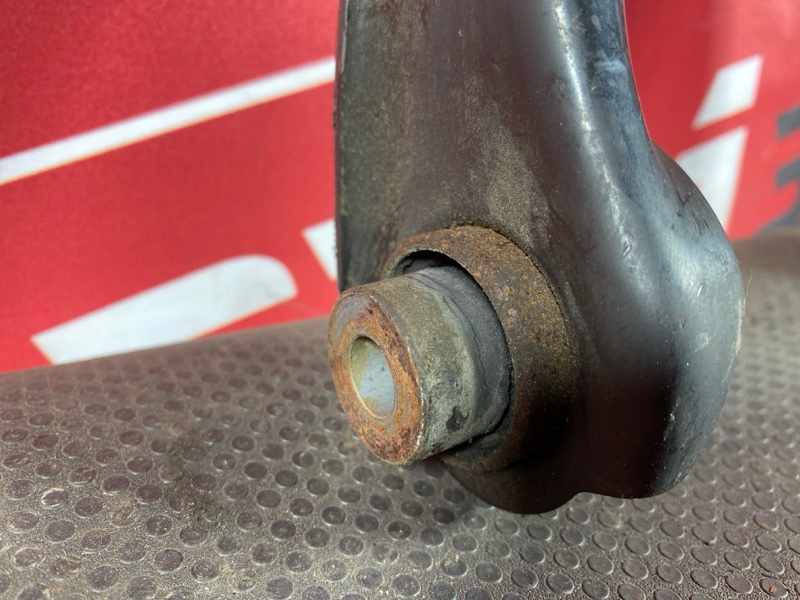 Рычаг подвески верхний, 1900 рублей, Солонцы