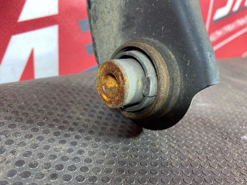 Рычаг подвески верхний, 1000 рублей, Солонцы