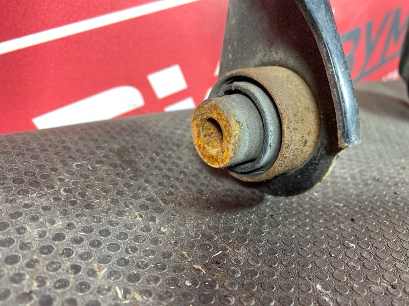 Рычаг подвески верхний, 1000 рублей, Солонцы