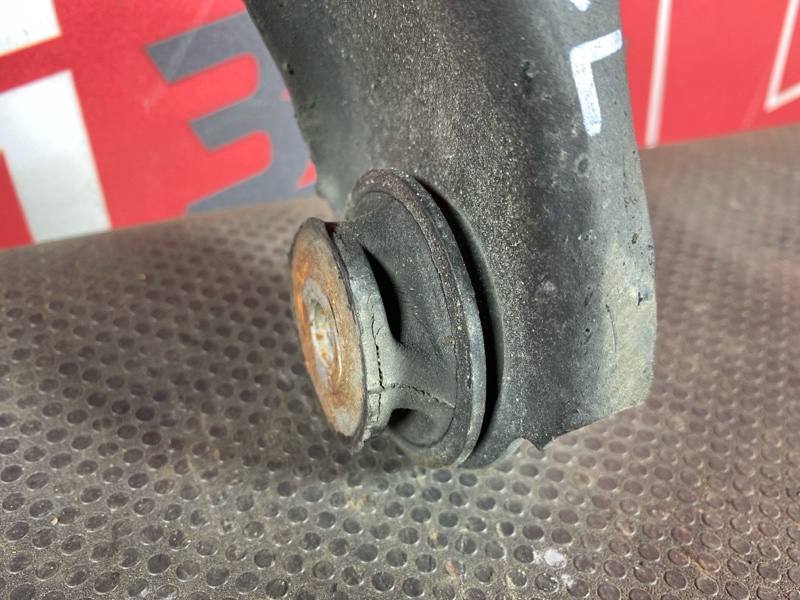 Рычаг подвески верхний, 1300 рублей, Солонцы