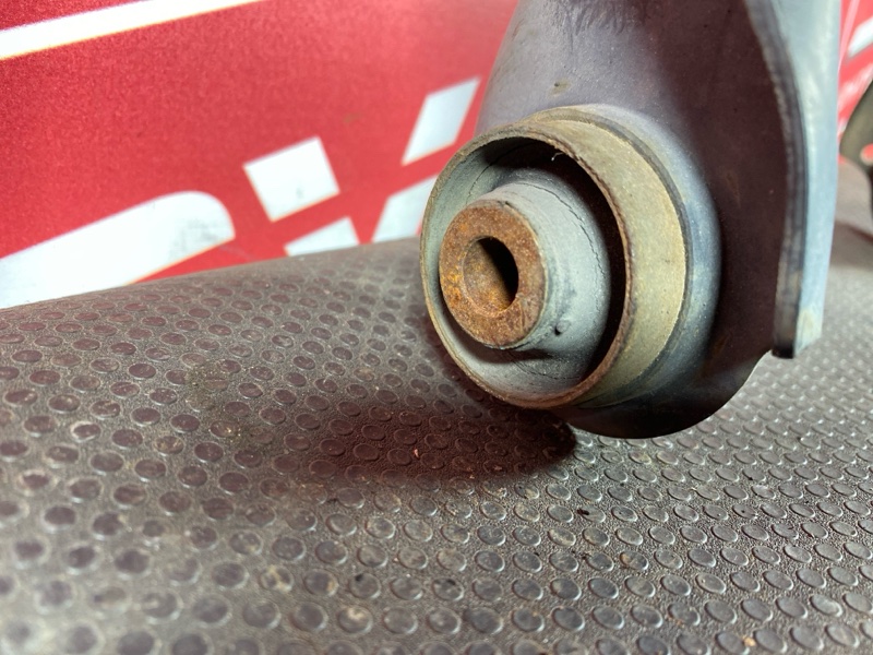 Рычаг подвески верхний, 1300 рублей, Солонцы