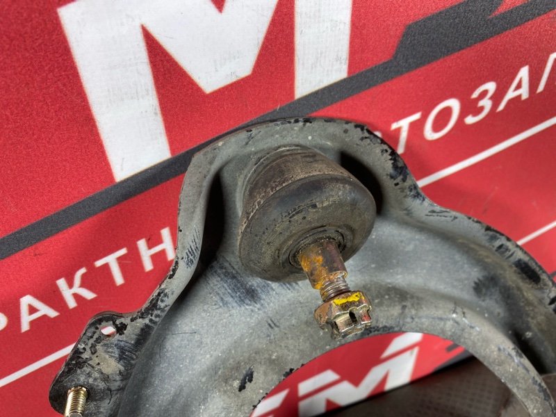 Рычаг подвески верхний, 1000 рублей, Солонцы