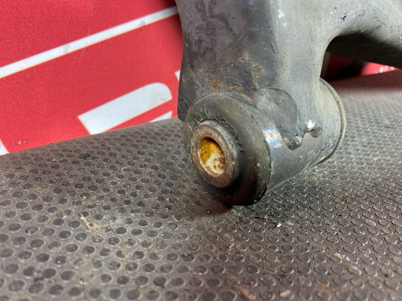 Рычаг подвески нижний, 1200 рублей, Солонцы