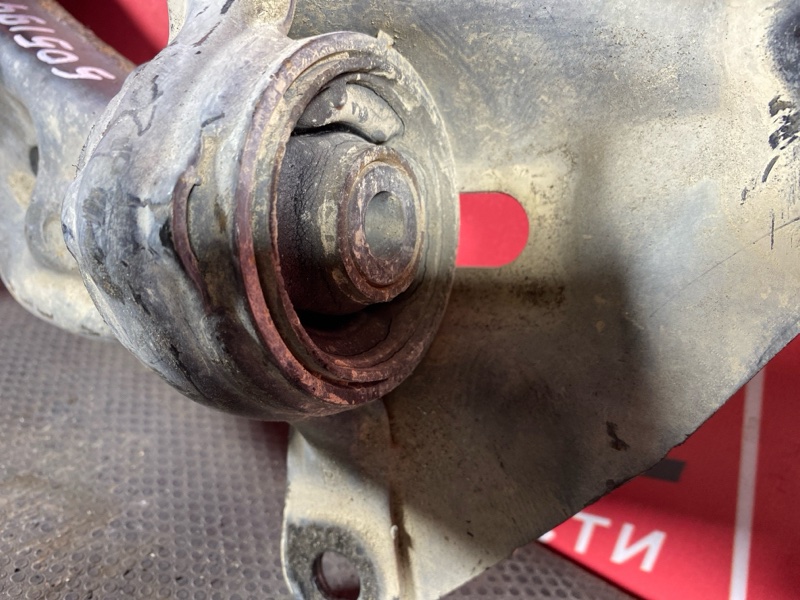 Рычаг подвески нижний, 1000 рублей, Солонцы