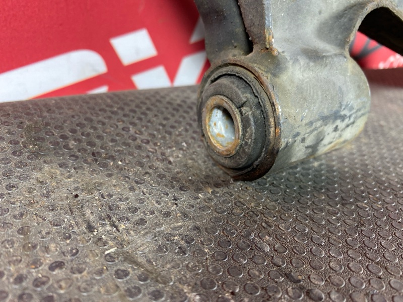 Рычаг подвески нижний, 1000 рублей, Солонцы