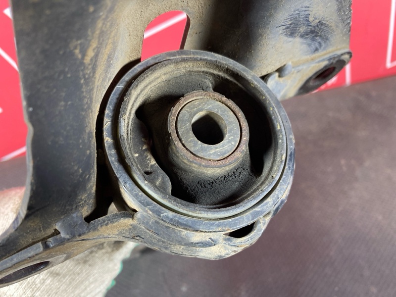 Рычаг подвески нижний, 1000 рублей, Солонцы