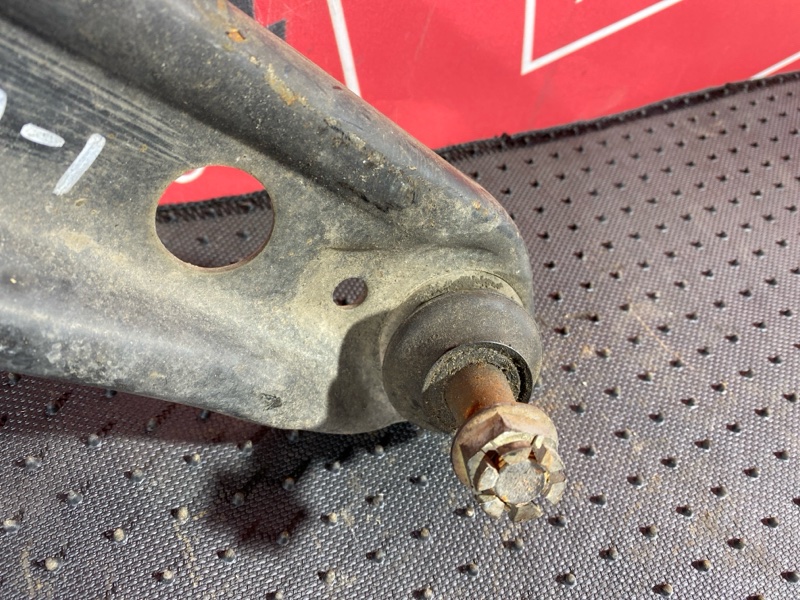 Рычаг подвески нижний, 1500 рублей, Солонцы