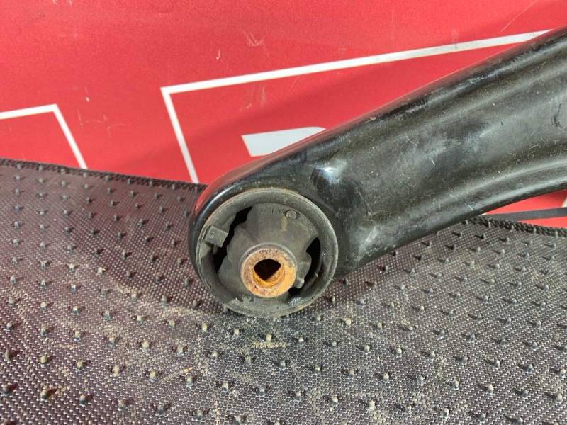 Рычаг подвески нижний, 1000 рублей, Солонцы