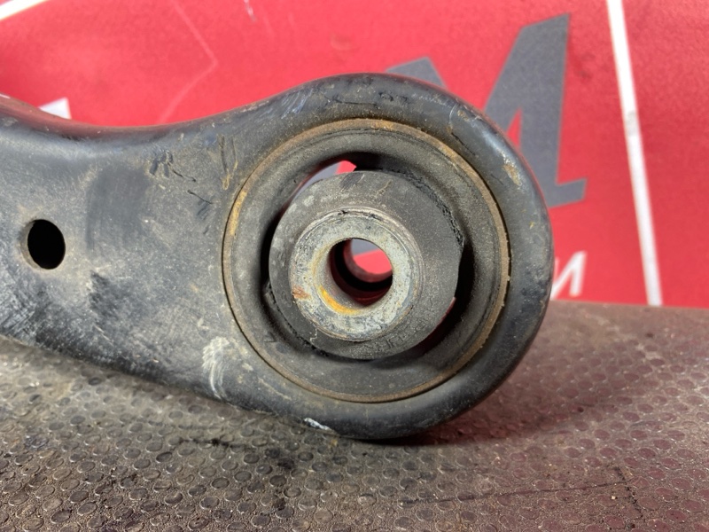 Рычаг подвески нижний, 2000 рублей, Солонцы