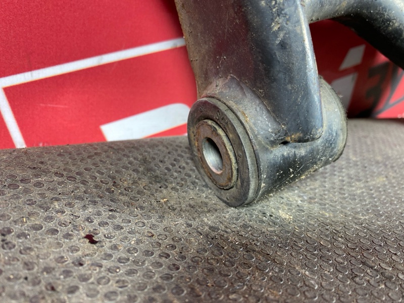 Рычаг подвески нижний, 1000 рублей, Солонцы