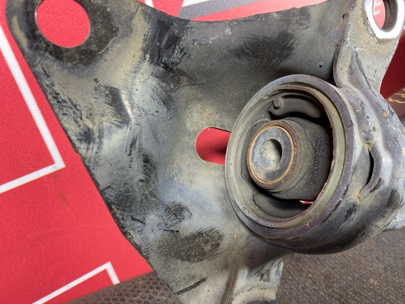 Рычаг подвески нижний, 1000 рублей, Солонцы