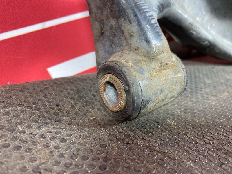 Рычаг подвески нижний, 1500 рублей, Солонцы