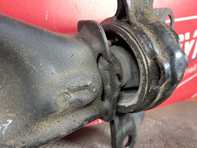 Рычаг подвески нижний, 1000 рублей, Солонцы