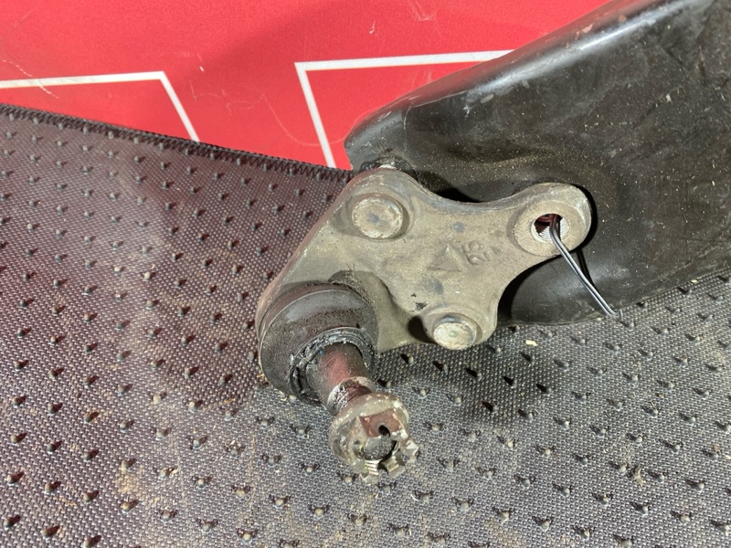 Рычаг подвески нижний, 1800 рублей, Солонцы