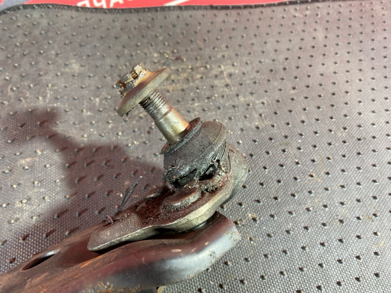 Рычаг подвески нижний, 1500 рублей, Солонцы