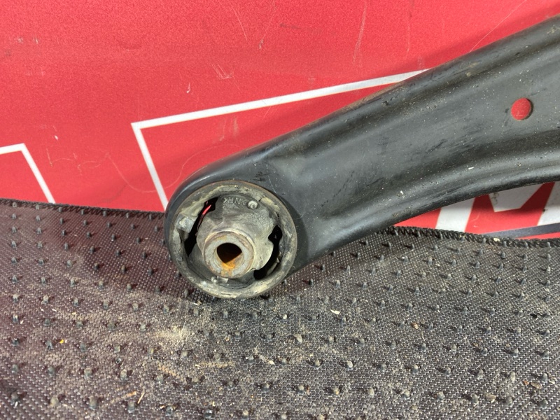 Рычаг подвески нижний, 1000 рублей, Солонцы