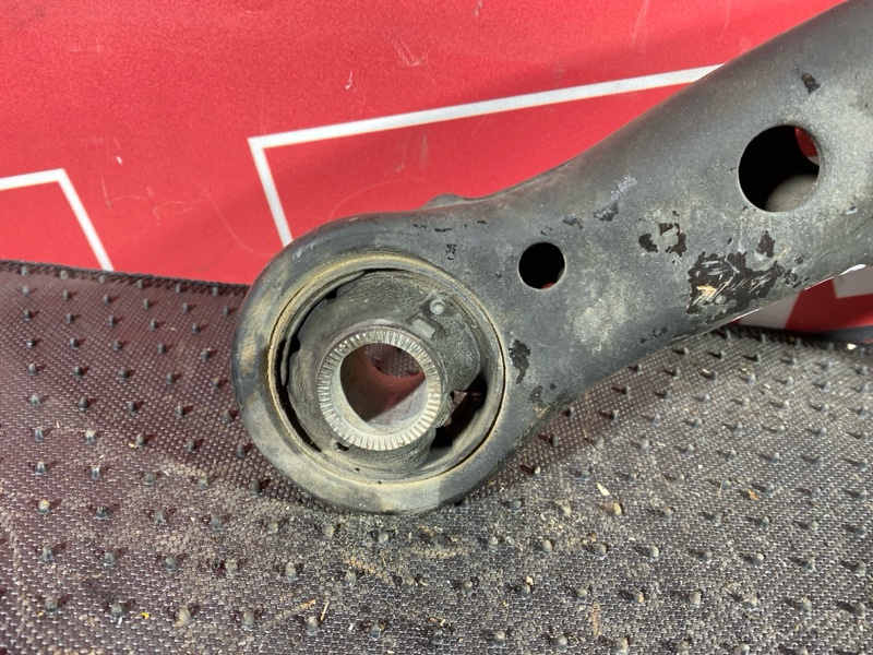 Рычаг подвески нижний, 1000 рублей, Солонцы