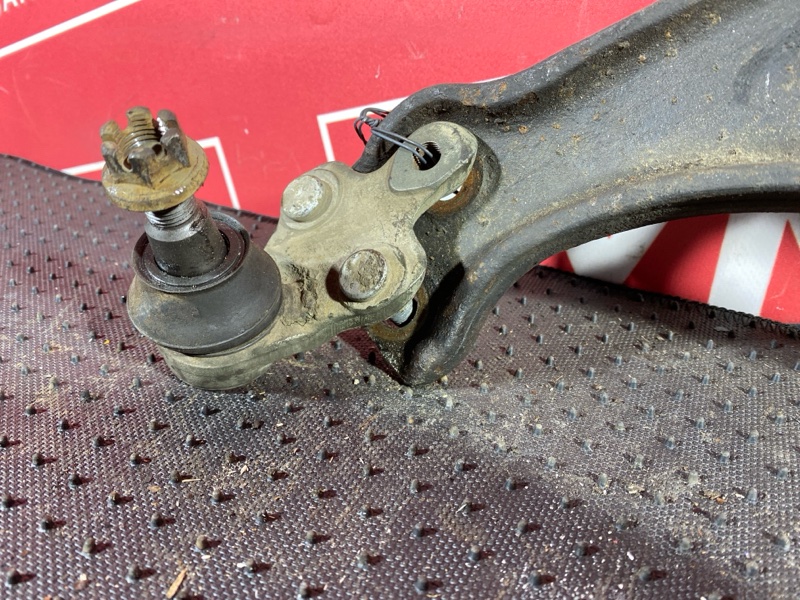 Рычаг подвески нижний, 1000 рублей, Солонцы