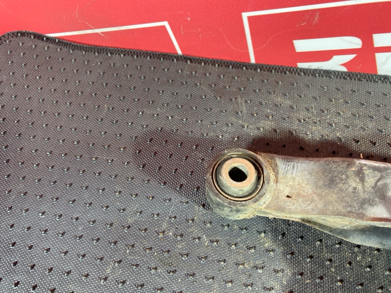 Рычаг подвески нижний, 1000 рублей, Солонцы