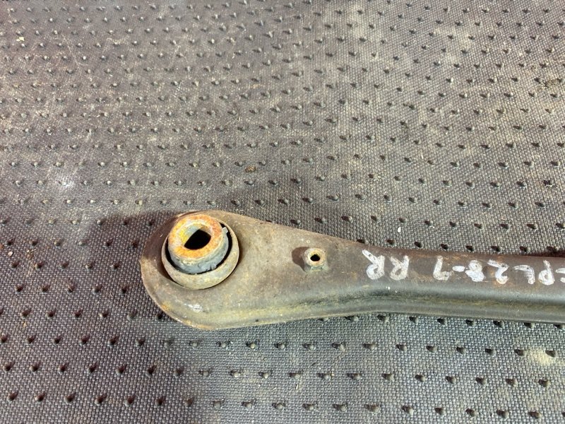 Рычаг подвески нижний, 2500 рублей, Солонцы