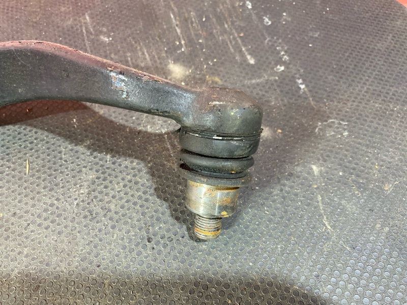 Рычаг подвески нижний, 1500 рублей, Солонцы