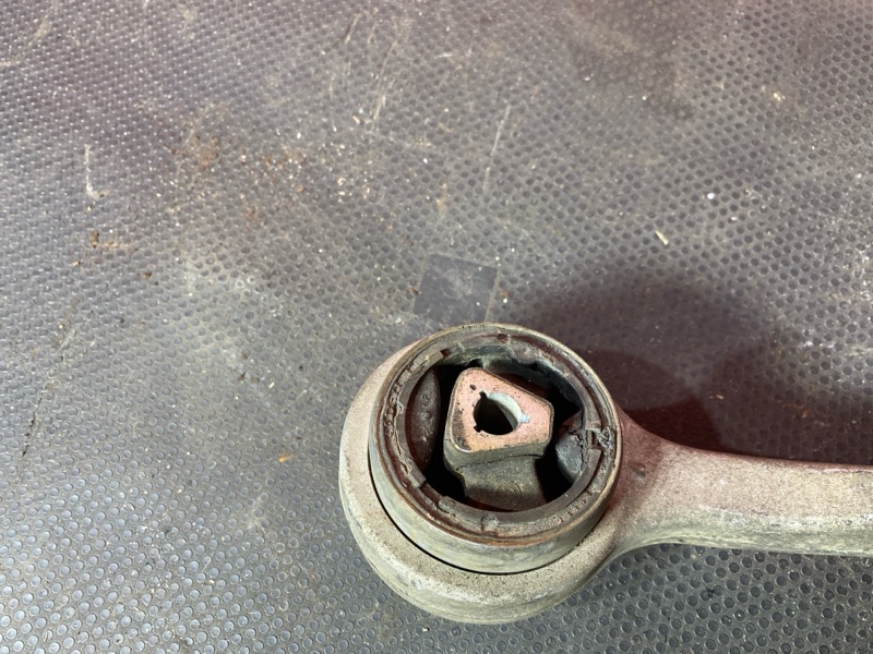 Рычаг подвески нижний, 800 рублей, Солонцы