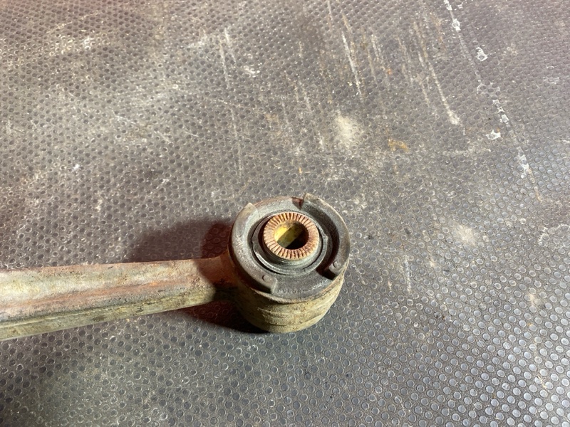 Рычаг подвески нижний, 2500 рублей, Солонцы