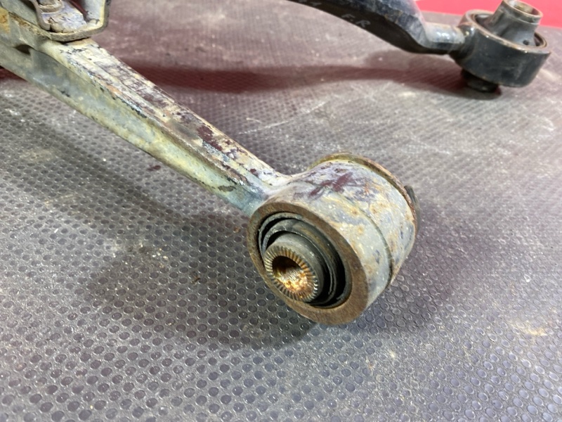 Рычаг подвески нижний, 3000 рублей, Солонцы