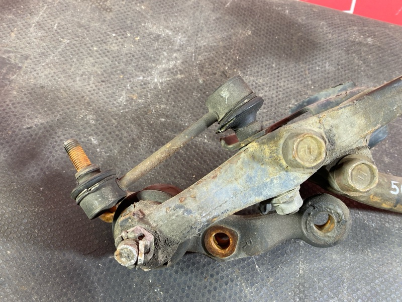 Рычаг подвески нижний, 3000 рублей, Солонцы