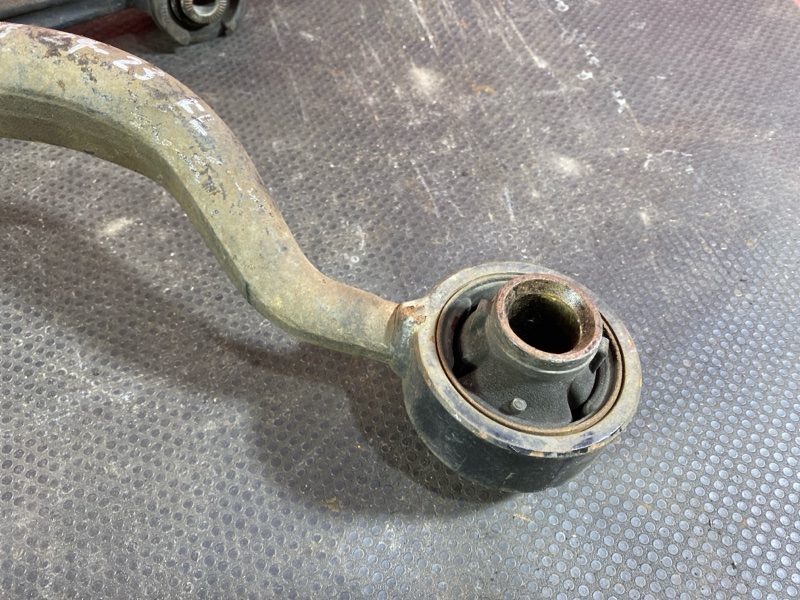 Рычаг подвески нижний, 3000 рублей, Солонцы