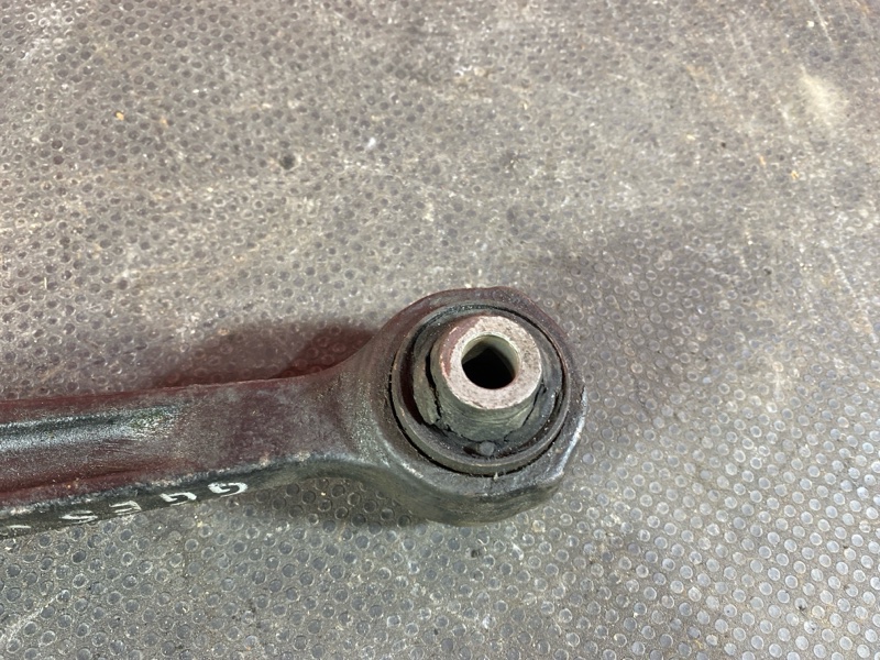 Рычаг подвески нижний, 1500 рублей, Солонцы