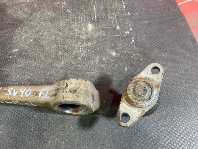 Рычаг подвески нижний, 1000 рублей, Солонцы