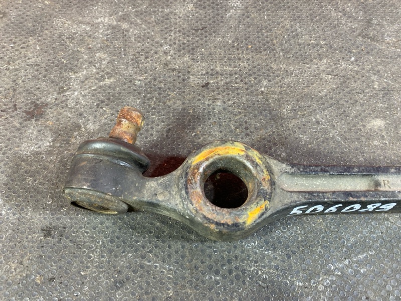 Рычаг подвески нижний, 1000 рублей, Солонцы