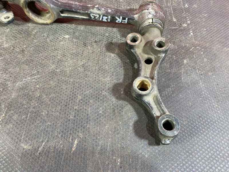 Рычаг подвески нижний, 1000 рублей, Солонцы