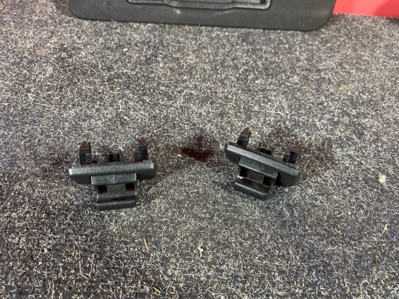 Козырек солнцезащитный, 2000 рублей, Солонцы