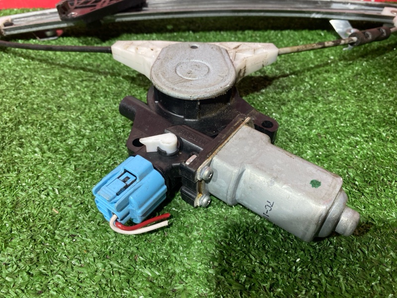 Стеклоподъемник, 2500 рублей, Солонцы