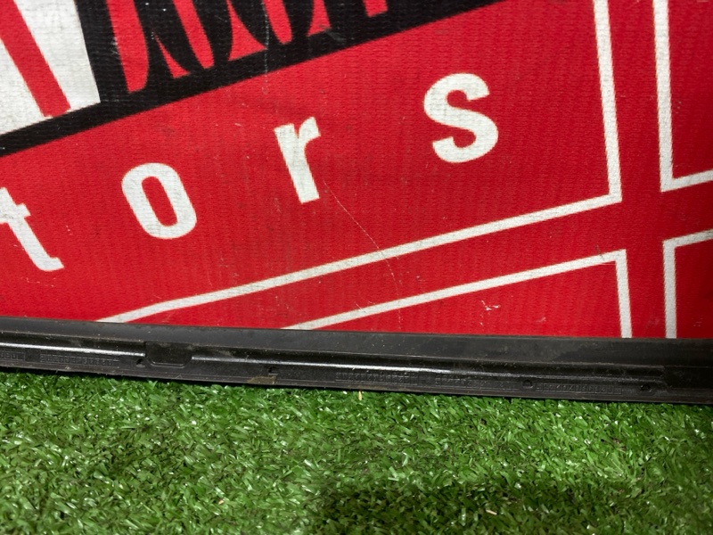 Молдинг лобового стекла, 3000 рублей, Солонцы