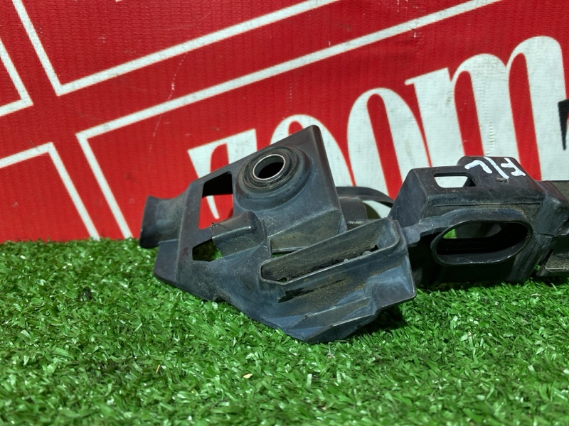 Кронштейн бампера, 3500 рублей, Солонцы