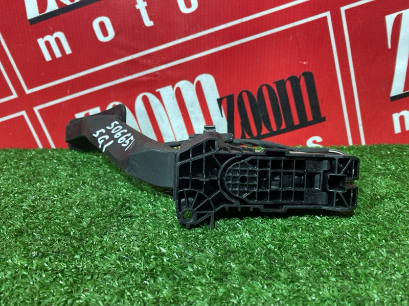 Педаль газа, 1300 рублей, Солонцы