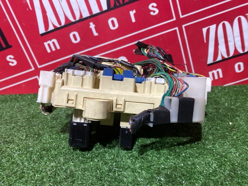 Блок реле и предохранителей, 1500 рублей, Солонцы