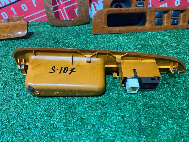 Блок управления стеклоподъемниками, 4500 рублей, Солонцы