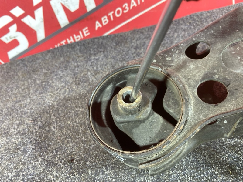 Подушка двигателя, 2500 рублей, Солонцы