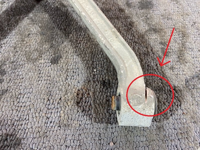 Рычаг подвески верхний, 3000 рублей, Солонцы