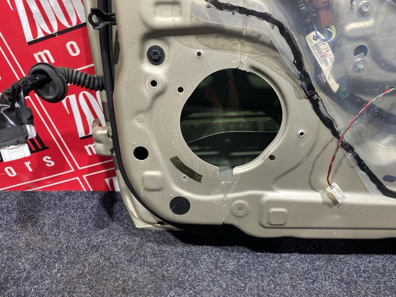 Дверь боковая, 7000 рублей, Солонцы